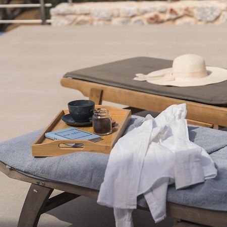 Oinolithos Luxury Villas Kalamaki  Exterior foto