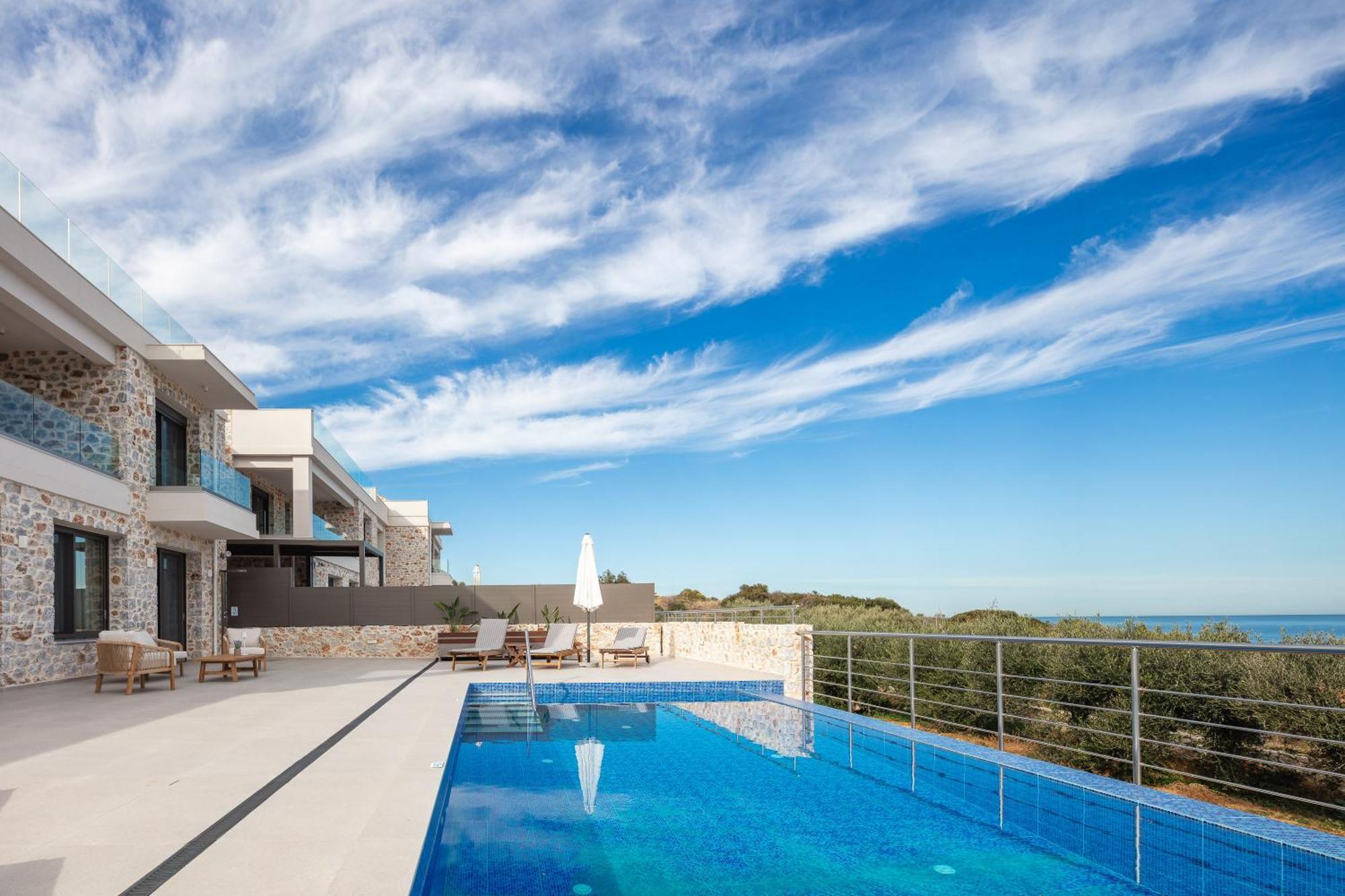 Oinolithos Luxury Villas Kalamaki  Exterior foto
