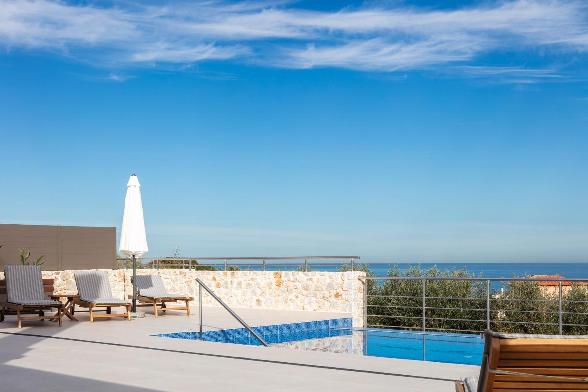 Oinolithos Luxury Villas Kalamaki  Exterior foto