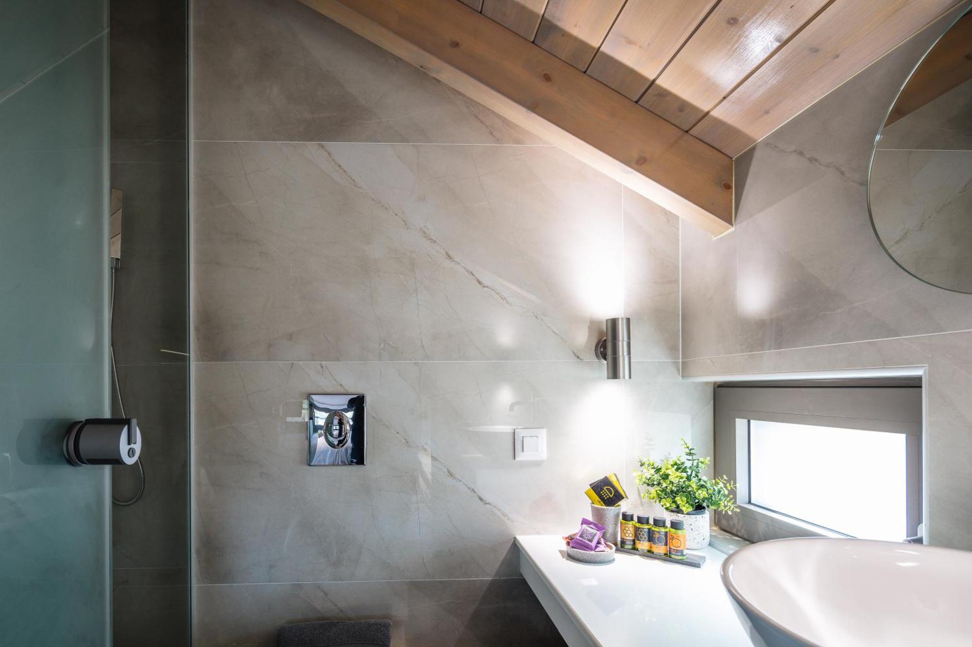 Oinolithos Luxury Villas Kalamaki  Exterior foto